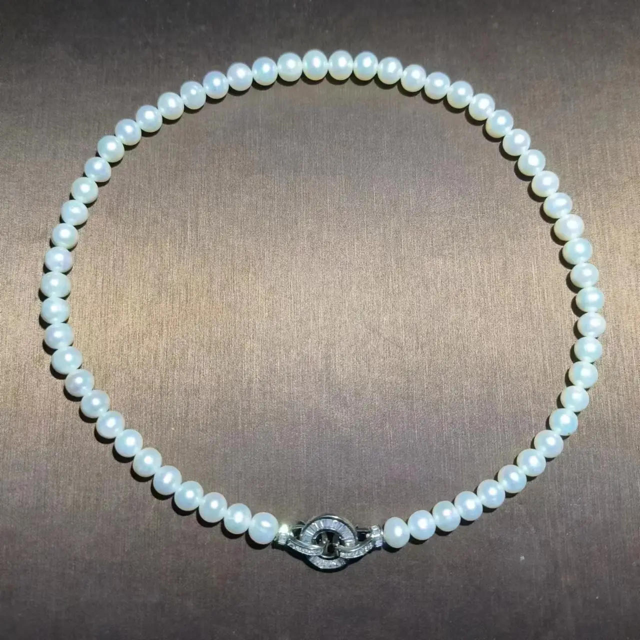 1pcs/lot High Quality Natural freshwater near round Pearl Necklace Bracelet fashion diamond cross buckle High-end ladies Jewelry
1pcs/lot High Quality Natural freshwater near round Pearl Necklace Bracelet fashion diamond cross buckle High-end ladies Jewelry