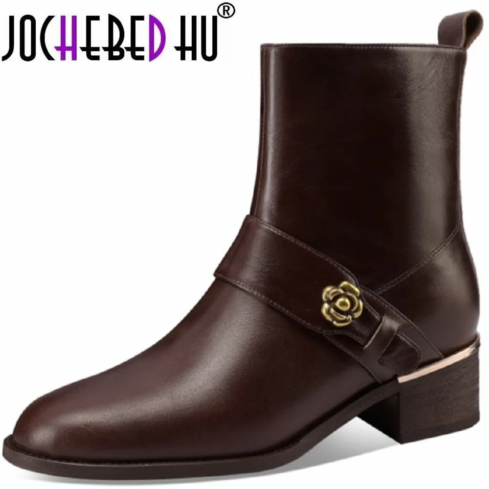 【JOCHEBED HU】Women's Handmade Brand Genuine Leather Autumn Winter Trend Thick-soled Ankle Boots Boots Ladies 33-43
【JOCHEBED HU】Women's Handmade Brand Genuine Leather Autumn Winter Trend Thick-soled Ankle Boots Boots Ladies 33-43