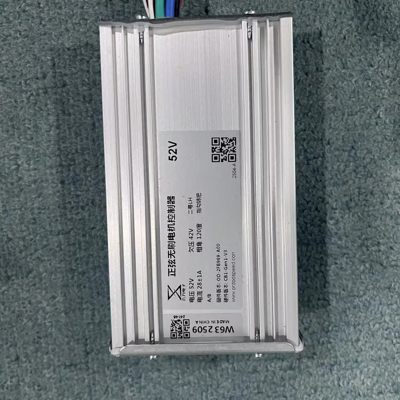 9 MOSFET 60 В 52 В 28 А 48 В 25 А YUNLI контроллер скорости бесщеточный FOC синусоидальный для двойного двигателя YUME QUICKWHEEL BOYUEDA
9 MOSFET 60 В 52 В 28 А 48 В 25 А YUNLI контроллер скорости бесщеточный FOC синусоидальный для двойного двигателя YUME QUICKWHEEL BOYUEDA