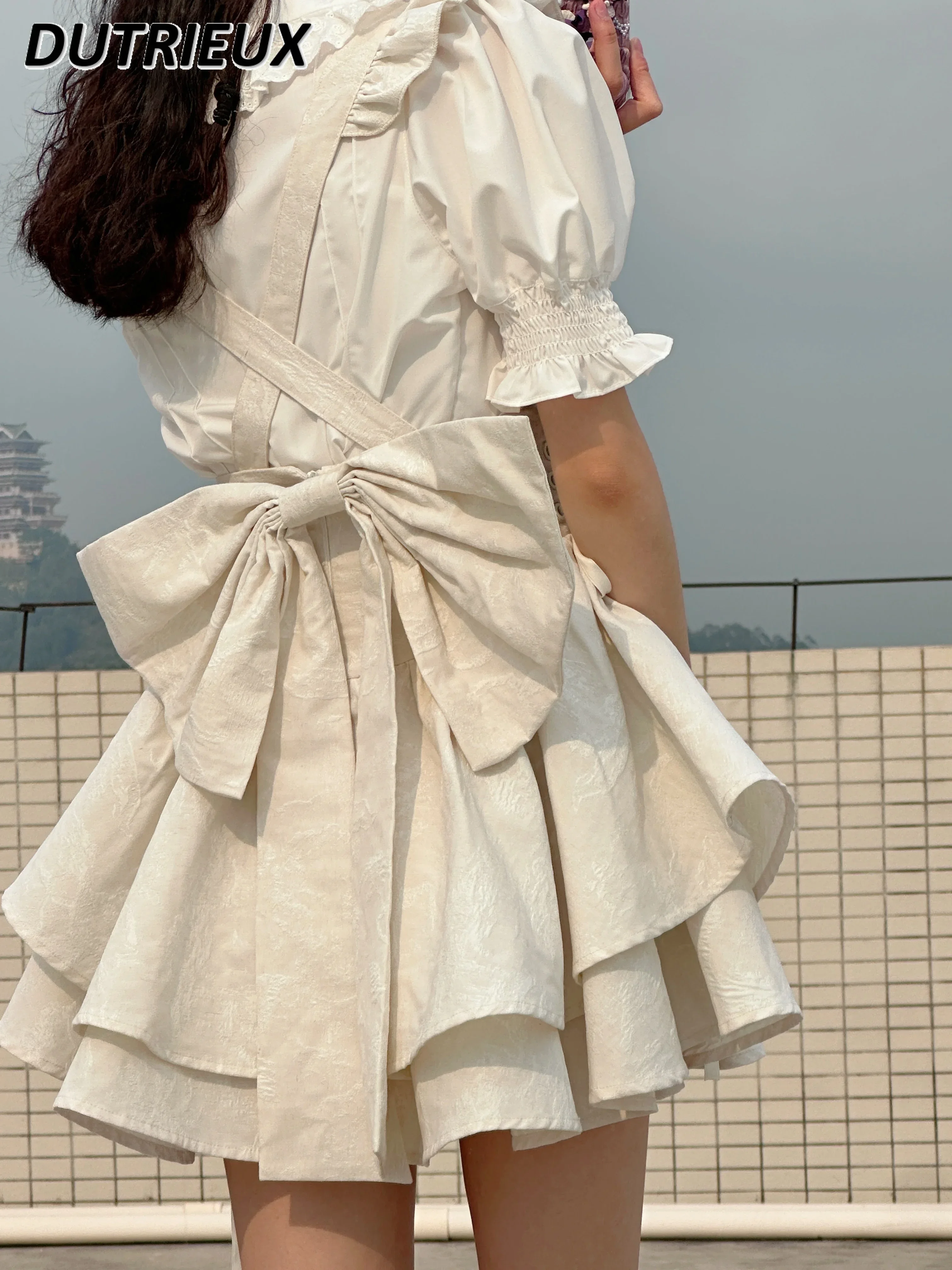 French Style Girl Jacquard Suspender Bow High Waist Skirt Suspender Short Skirt Summer White Short Sleeve Shirt Two-Piece Set
French Style Girl Jacquard Suspender Bow High Waist Skirt Suspender Short Skirt Summer White Short Sleeve Shirt Two-Piece Set