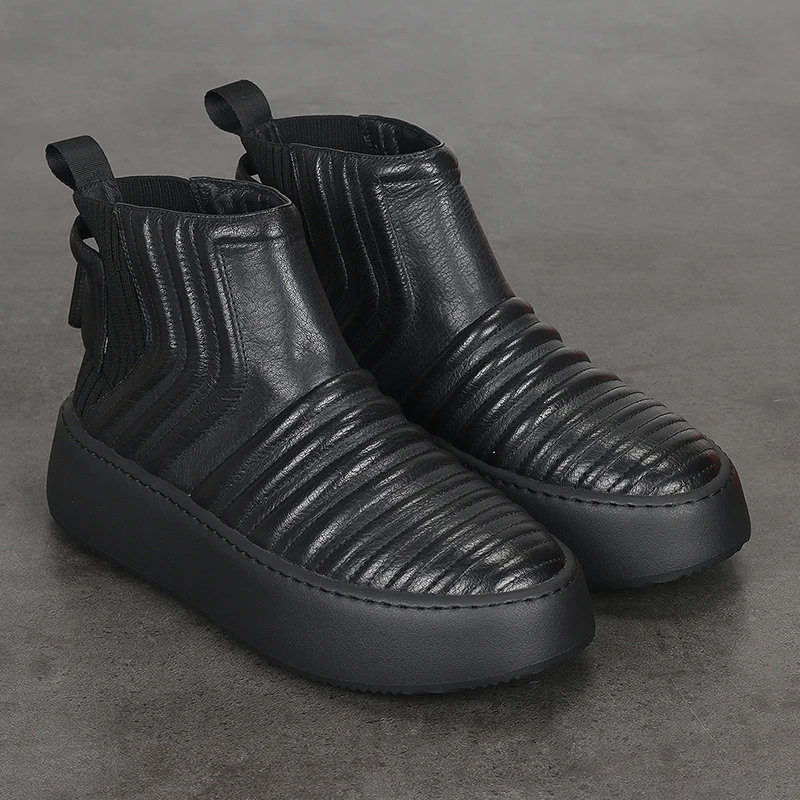 British New Leather Men's Boots Black Round Head Thick Sole Increase Short Boots Trend Comfortable Casual Men's Fashionable Shoe
British New Leather Men's Boots Black Round Head Thick Sole Increase Short Boots Trend Comfortable Casual Men's Fashionable Shoe