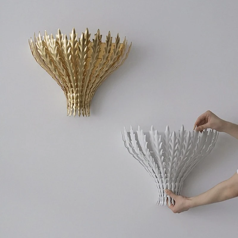 Modern Designer Wall Lamps Creative Art LED Wall Sconce Lamp Parlor Bedroom Hotel Corridor Luxury Villa Decoration Light Fitting
Modern Designer Wall Lamps Creative Art LED Wall Sconce Lamp Parlor Bedroom Hotel Corridor Luxury Villa Decoration Light Fitting