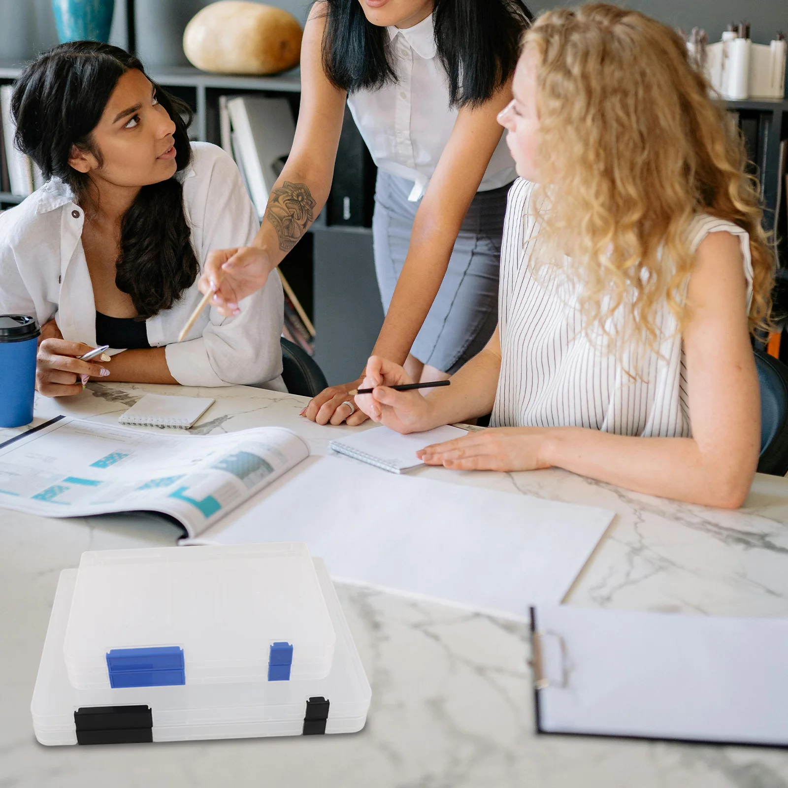 4 шт. A4 A5 ящик для хранения файлов прозрачный органайзер для документов с пряжкой крышка портативный чехол для проекта для офисной бумаги
4 шт. A4 A5 ящик для хранения файлов прозрачный органайзер для документов с пряжкой крышка портативный чехол для проекта для офисной бумаги