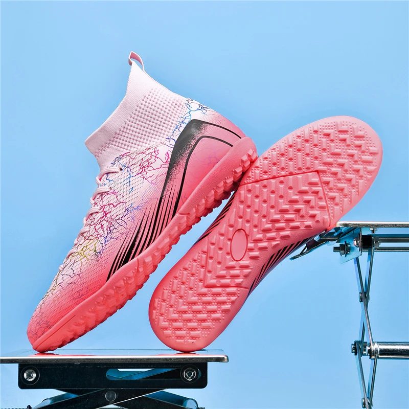 Mixed Spike Football Boots Combining Long And Turf Nails, Wear-resistant And Shockproof. Ideal For Amateur Players To Train
Mixed Spike Football Boots Combining Long And Turf Nails, Wear-resistant And Shockproof. Ideal For Amateur Players To Train