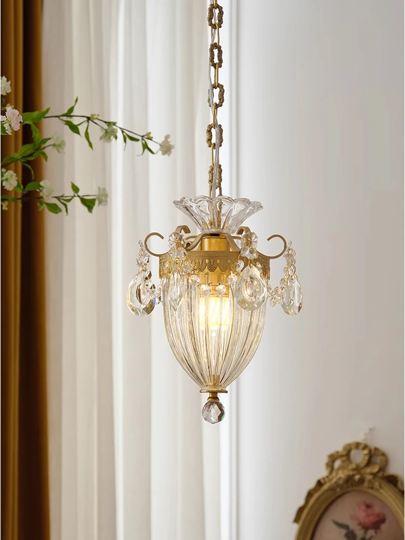 American Retro Crystal Pendant Lamps French Vintage Ceiling Lights Brass Restaurant Dining Room Bedroom Chandelier Pendant Light
American Retro Crystal Pendant Lamps French Vintage Ceiling Lights Brass Restaurant Dining Room Bedroom Chandelier Pendant Light