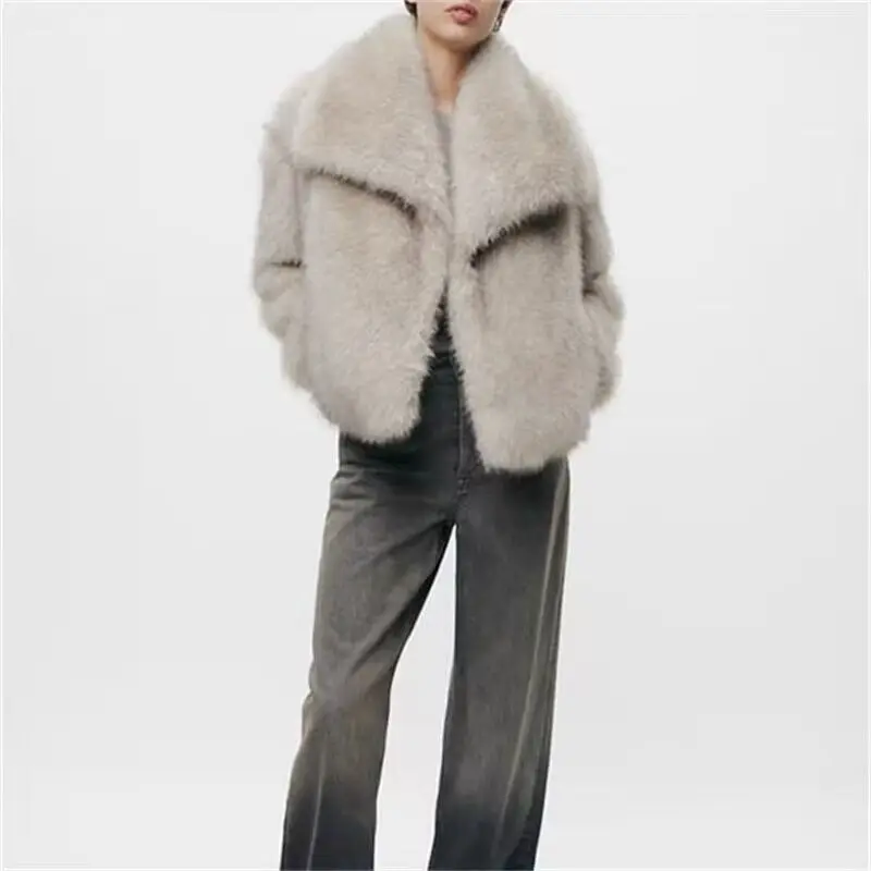 Женское пальто из искусственного меха, карнавальное, нишевое, авангардное, с двойной застежкой, трансформируемое, уличная мода, разноцветные накидки, Ins
Женское пальто из искусственного меха, карнавальное, нишевое, авангардное, с двойной застежкой, трансформируемое, уличная мода, разноцветные накидки, Ins