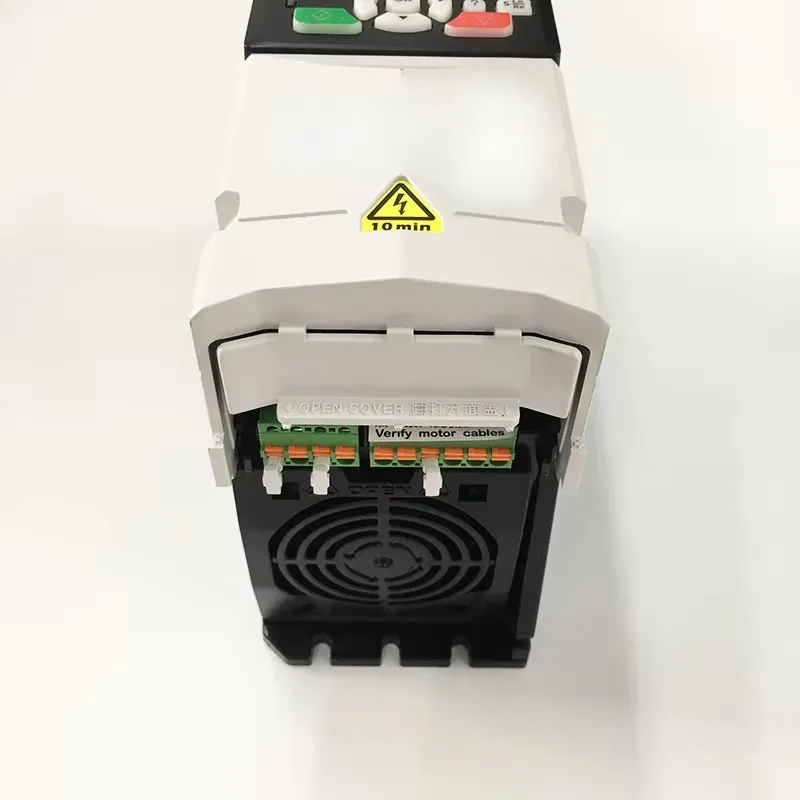 Новый энергетический привод автомобиля 7,5 кВт, сервопривод переменного тока
Новый энергетический привод автомобиля 7,5 кВт, сервопривод переменного тока