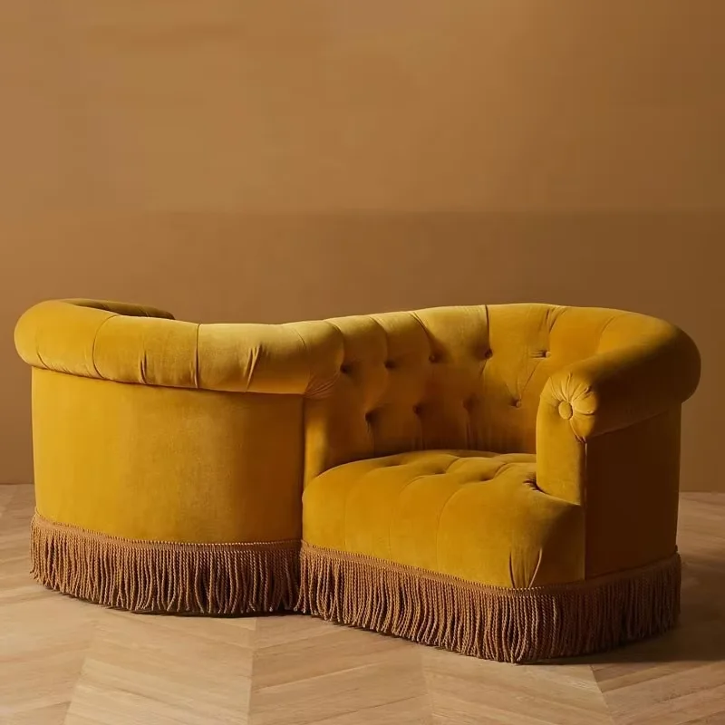 French Designer Creative Alien Double Seat Velvet Vintage Sofa Clothing Shop Beauty Salon Exclusive
French Designer Creative Alien Double Seat Velvet Vintage Sofa Clothing Shop Beauty Salon Exclusive