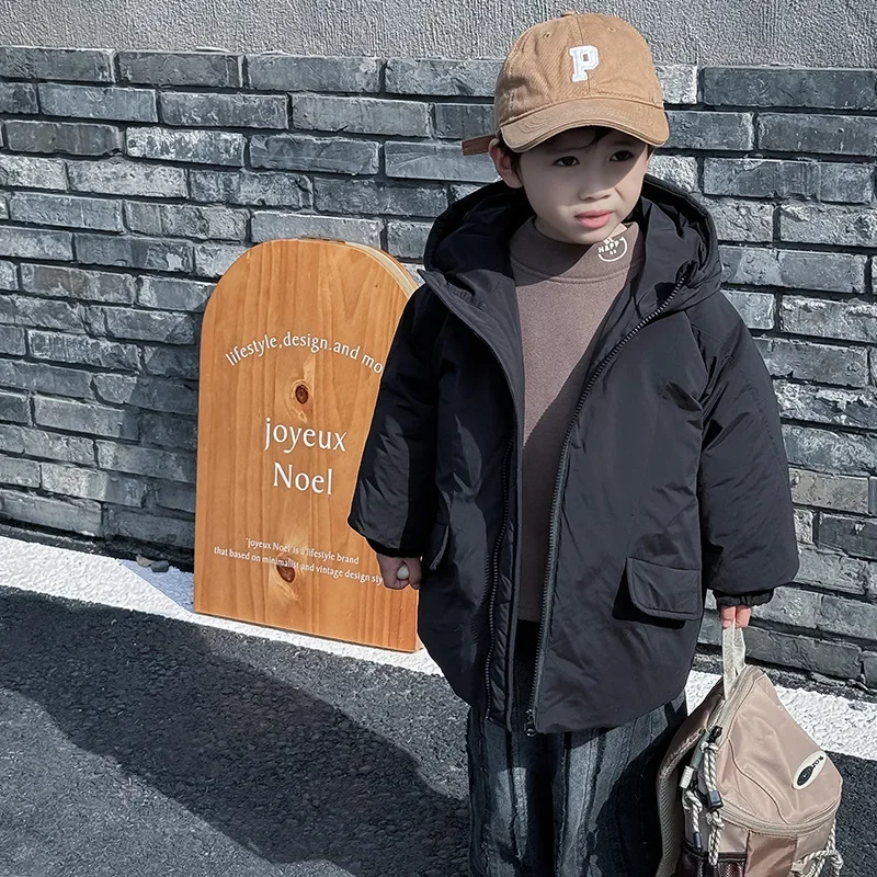 Boys' down jacket, winter new style, baby's warm and fake two-piece down jacket, children's white duck down top, trendy
Boys' down jacket, winter new style, baby's warm and fake two-piece down jacket, children's white duck down top, trendy
