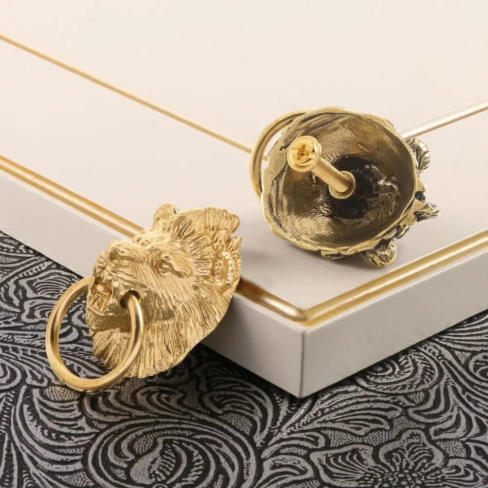 Retro Lion Head Knob Brass Handle Furniture Hardware Vintage Cabinet Door Knobs Single Hole Push-pull Wardrobe Drawer Pulls
Retro Lion Head Knob Brass Handle Furniture Hardware Vintage Cabinet Door Knobs Single Hole Push-pull Wardrobe Drawer Pulls