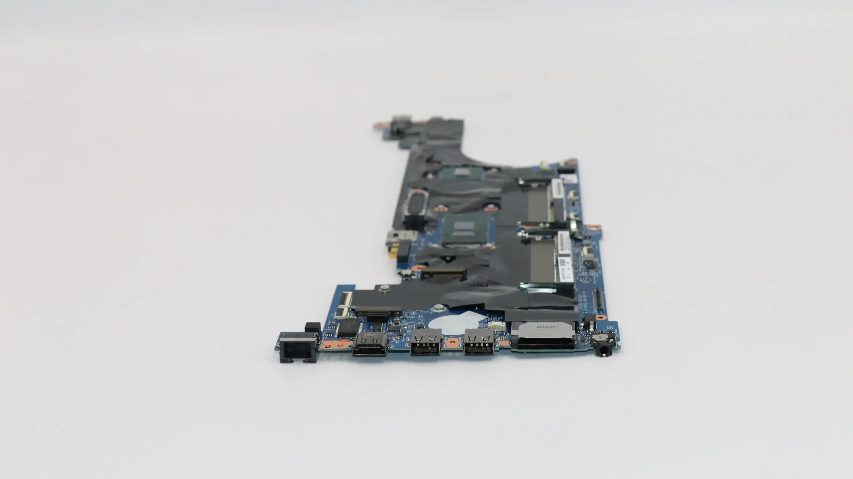 02HL496 для Lenovo ThinkPad P51s, материнская плата для ноутбука, графический процессор M520M i7-6600, 100% полное тестирование
02HL496 для Lenovo ThinkPad P51s, материнская плата для ноутбука, графический процессор M520M i7-6600, 100% полное тестирование