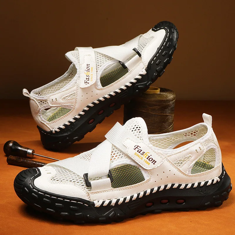 Men's Casual Beach Outdoor Sandals, Summer New Style, Hooded Sandals, Men's Hand Sewn Hollow Breathable Mesh Shoes
Men's Casual Beach Outdoor Sandals, Summer New Style, Hooded Sandals, Men's Hand Sewn Hollow Breathable Mesh Shoes