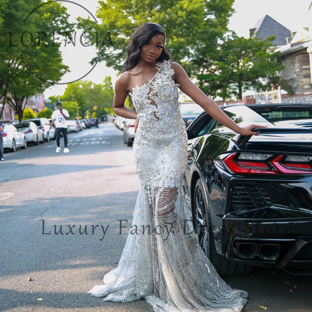 Magnificent Sparkly Rhinestone Prom Dresses for Black Girl One Shoulder Mermaid Wedding Party Gowns Customized robe d'été femme
Magnificent Sparkly Rhinestone Prom Dresses for Black Girl One Shoulder Mermaid Wedding Party Gowns Customized robe d'été femme