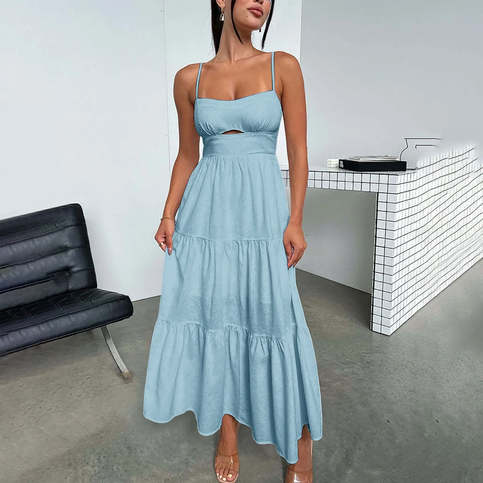 Women's Elegant Suspender Dress Summer Sleeveless Pleated Beach Dress Female Casual Backless A-Line Dresses Holiday Vestidos
Women's Elegant Suspender Dress Summer Sleeveless Pleated Beach Dress Female Casual Backless A-Line Dresses Holiday Vestidos