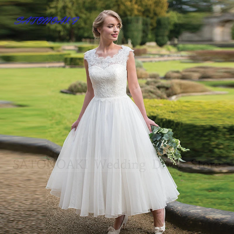 Vestidos De Novia Elegant Simple Boho Short Wedding Dress For Women O-Neck Sleeveless Appliques Bride Gown Robe Mariée Custom
Vestidos De Novia Elegant Simple Boho Short Wedding Dress For Women O-Neck Sleeveless Appliques Bride Gown Robe Mariée Custom