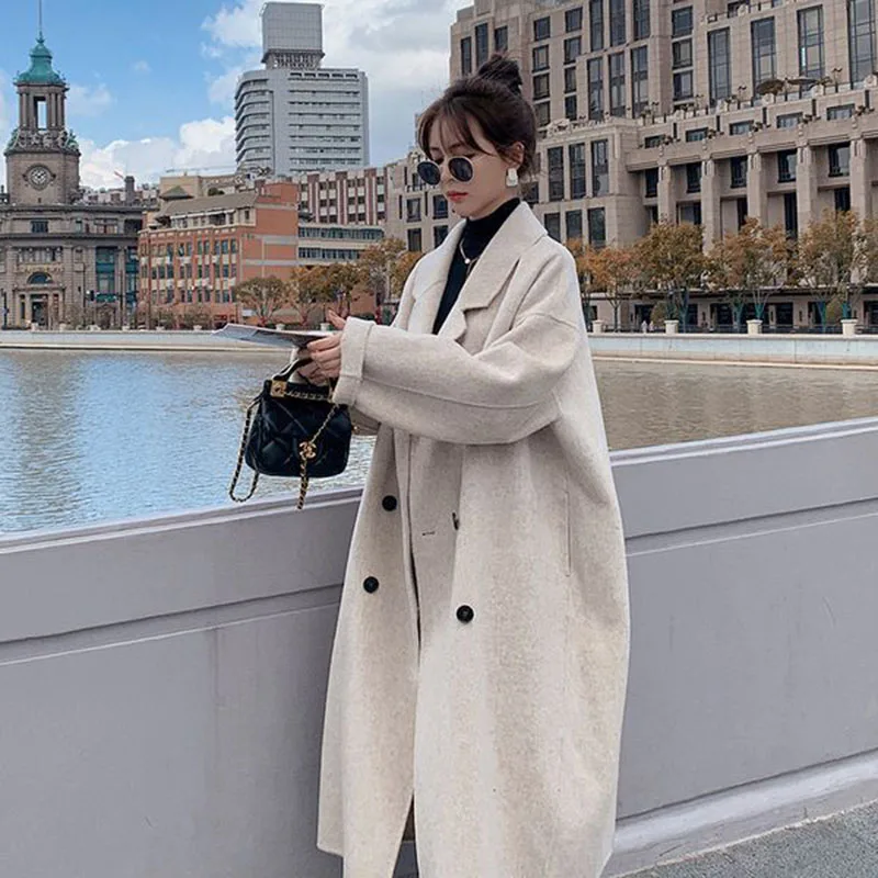 Suit collar woolen jacket women's mid length 2023 winter new thickened Hepburn style Korean loose woolen coat
Suit collar woolen jacket women's mid length 2023 winter new thickened Hepburn style Korean loose woolen coat