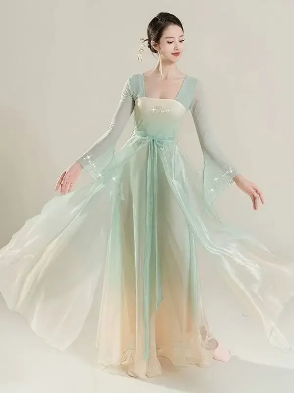 Classical Dance Costume for Women Han and Tang Dynasty Chinese Style Stage Outfit Showcasing an Elegant and Long Mesh Dress
Classical Dance Costume for Women Han and Tang Dynasty Chinese Style Stage Outfit Showcasing an Elegant and Long Mesh Dress