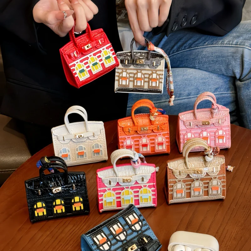 Suitable for Appleairpods3/4Cartoon House Bag Headphone CoverPRO2/PRO3Durable and Anti-dropPRO
Suitable for Appleairpods3/4Cartoon House Bag Headphone CoverPRO2/PRO3Durable and Anti-dropPRO