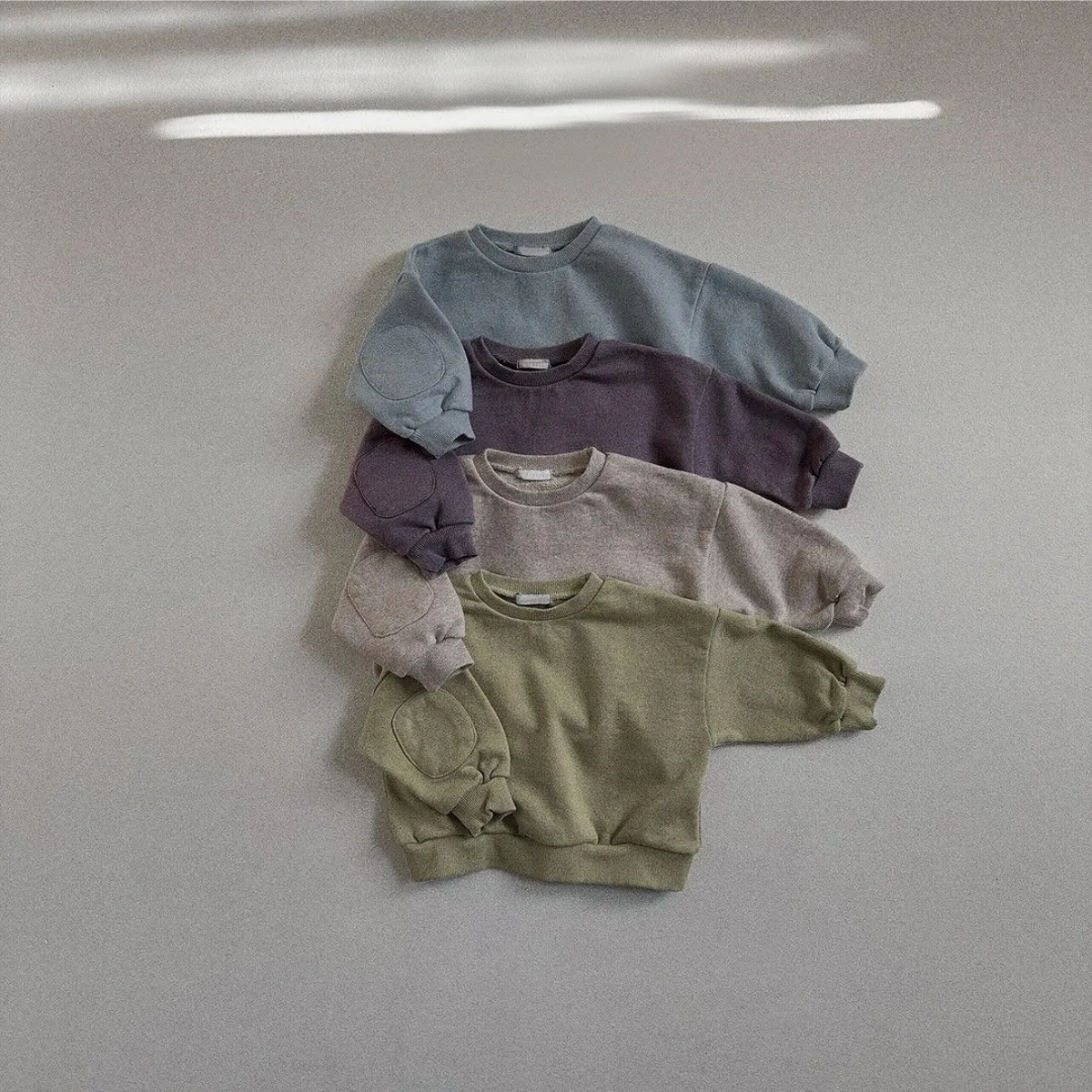 Baby Clothes Crewneck Solid Color Simple Long Sleeved T Shirt 2024 Autumn Korean Style Boys and Girls Casual Hoodie Fashion Top
Baby Clothes Crewneck Solid Color Simple Long Sleeved T Shirt 2024 Autumn Korean Style Boys and Girls Casual Hoodie Fashion Top