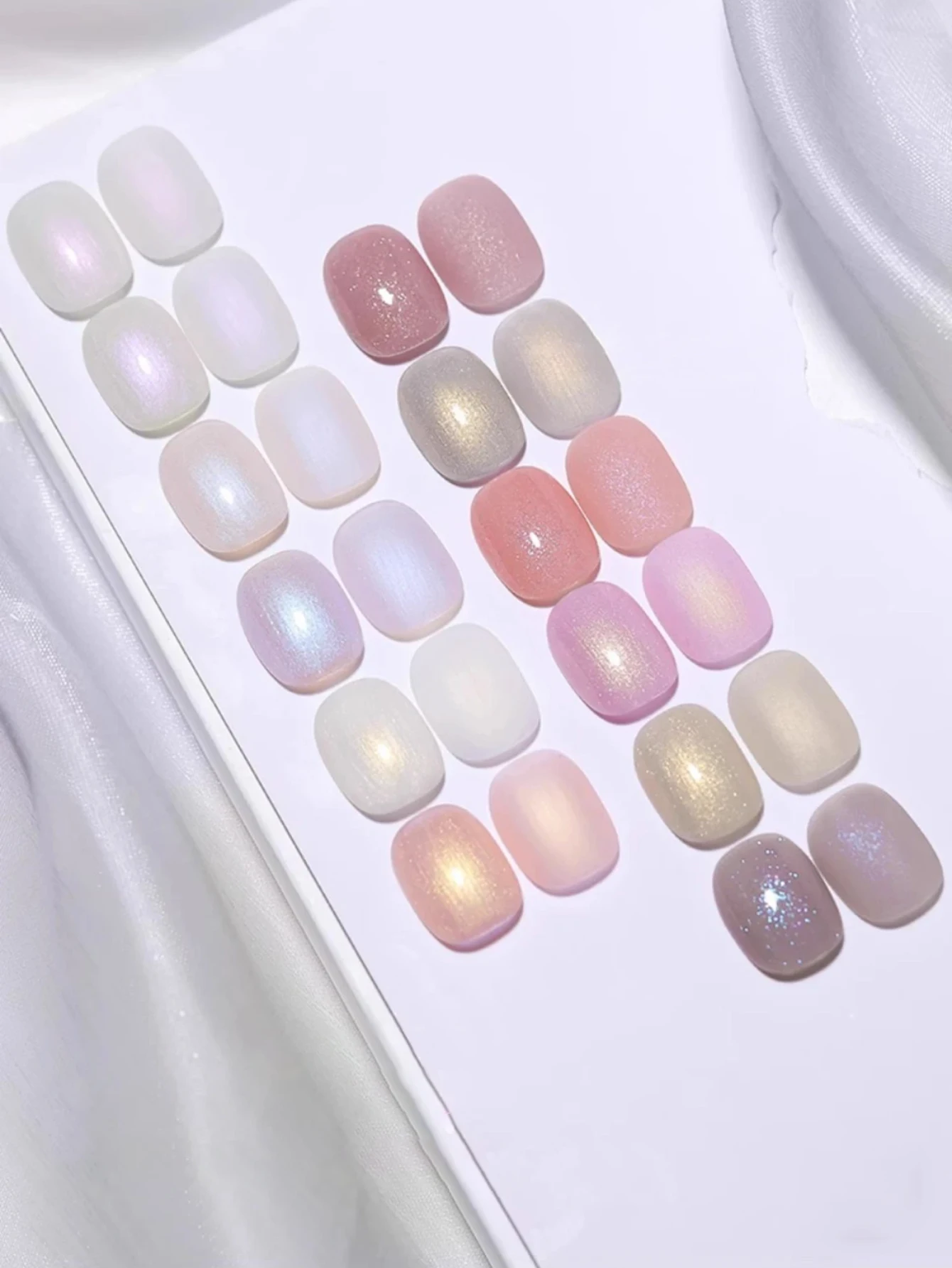 Lasts 28 1/12 шт. 2025 New Flash Mermaid Pearl Light Milky White Aurora Fine Glitter Gel Женский подарок Гель-лак для маникюрного салона,
Lasts 28 1/12 шт. 2025 New Flash Mermaid Pearl Light Milky White Aurora Fine Glitter Gel Женский подарок Гель-лак для маникюрного салона,