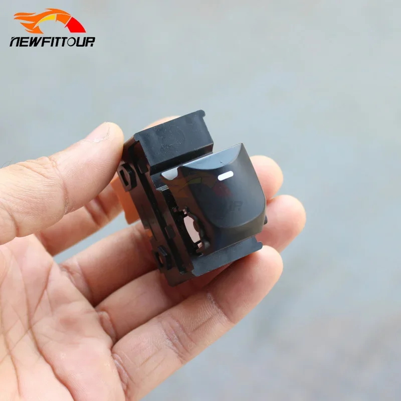 For Hyundai Elantra 2012 2013 2014 2015 2016 Power Window Control Switch Window Lifter Button Right Passenger Side
For Hyundai Elantra 2012 2013 2014 2015 2016 Power Window Control Switch Window Lifter Button Right Passenger Side