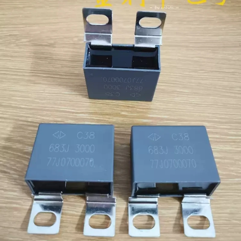 Xiamen Farah C38 683J 3000V 0.068UF IGBT non inductive absorption protection film capacitor
Xiamen Farah C38 683J 3000V 0.068UF IGBT non inductive absorption protection film capacitor