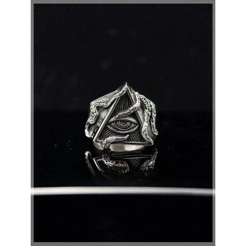 God's Eye Titanium Steel Ring Vintage Men's Goth Diablo Punk Jewelry Niche
God's Eye Titanium Steel Ring Vintage Men's Goth Diablo Punk Jewelry Niche