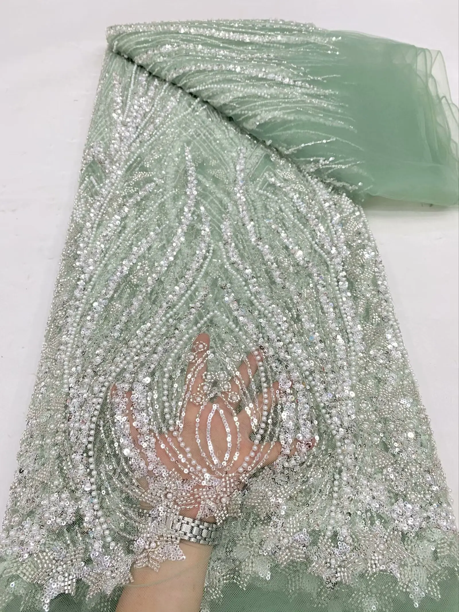 (5yards/pc) High quality beaded African party lace gorgeous pearls tube beads sequins embroidered French net lace FDP012
(5yards/pc) High quality beaded African party lace gorgeous pearls tube beads sequins embroidered French net lace FDP012
