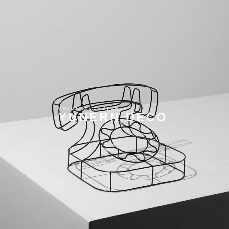 Modern minimalist exhibition hall metal line telephone table ornaments sample room home living room decoration decorations
Modern minimalist exhibition hall metal line telephone table ornaments sample room home living room decoration decorations