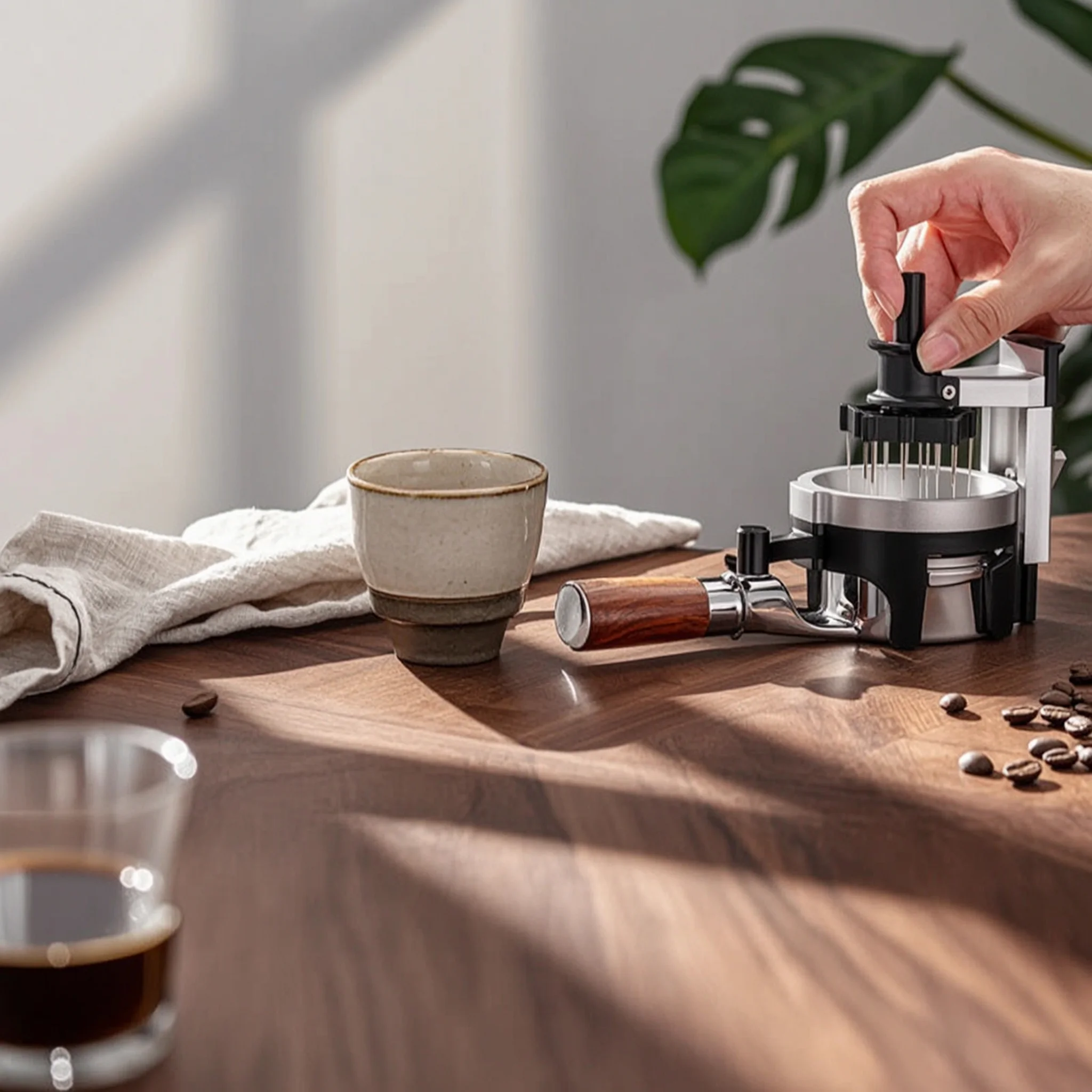 Espresso Needle Distributor Adjustable-Height Rotary Needle Distributor Espresso Distribution Tool Compact WDT Tool
Espresso Needle Distributor Adjustable-Height Rotary Needle Distributor Espresso Distribution Tool Compact WDT Tool