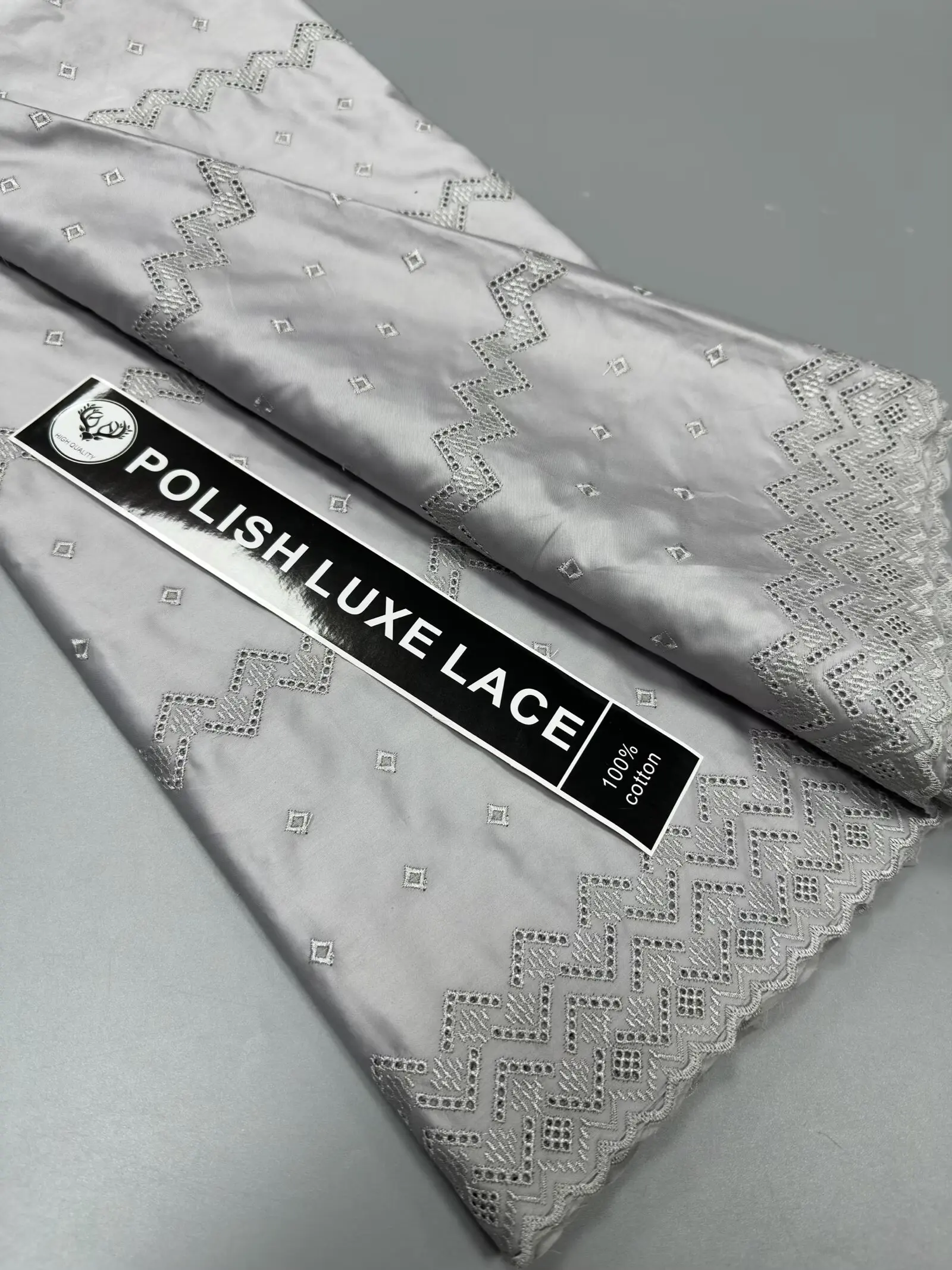 2026 Newest 5 Yards Nigerian 100% Cotton Polish Satin Embroidery Lace High Quality Polish Luxe Lace Material For Wedding Dresses
2026 Newest 5 Yards Nigerian 100% Cotton Polish Satin Embroidery Lace High Quality Polish Luxe Lace Material For Wedding Dresses