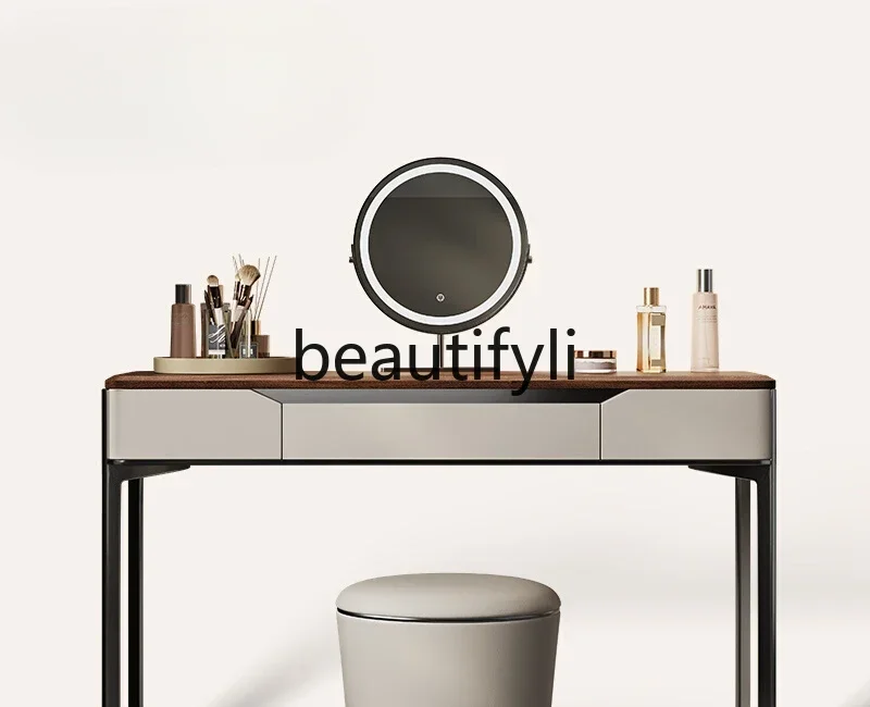CC Italian minimalist walnut solid wood dresser, simple modern high-end light luxury dresser
CC Italian minimalist walnut solid wood dresser, simple modern high-end light luxury dresser