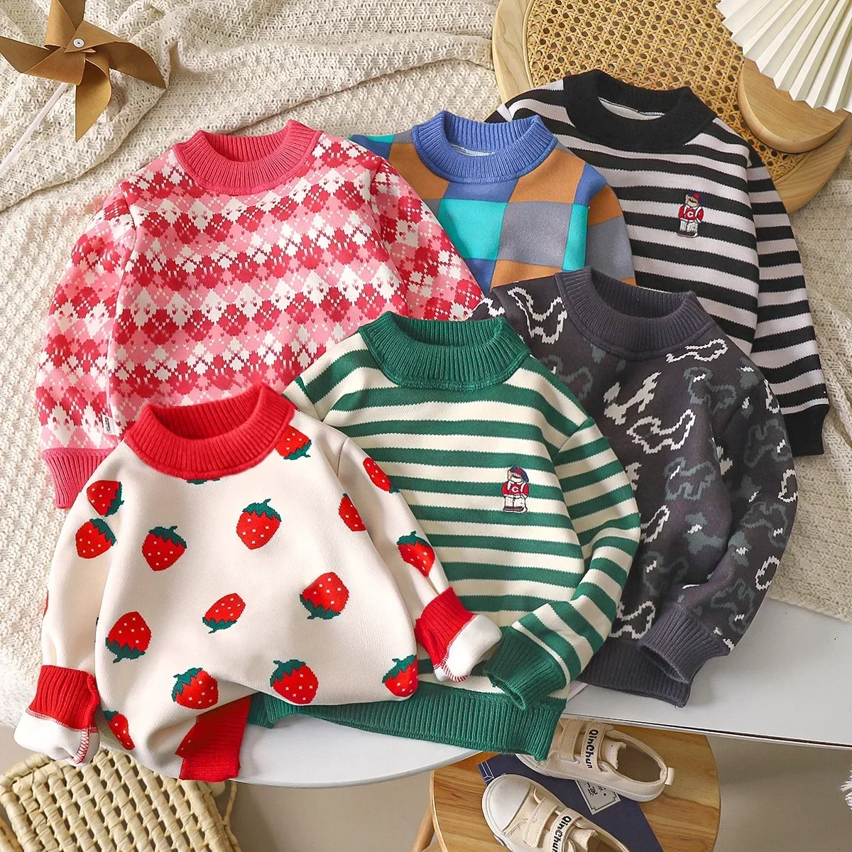 Baby Boys Girls Thicken Knitted Pullover Sweaters New 2024 Autumn Winter Kids Cartoon Strawberry Warm Knitwear Sweater Tops
Baby Boys Girls Thicken Knitted Pullover Sweaters New 2024 Autumn Winter Kids Cartoon Strawberry Warm Knitwear Sweater Tops
