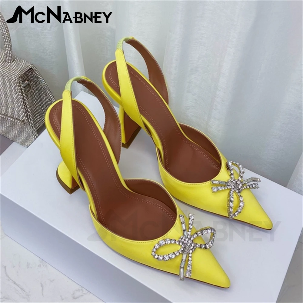 Pointed Toe Bow Rhinestone High Heels Elastic Strap Slip On Pumps Strange Heel Satin Multi Color Luxury Design Shoes for Ladies
Pointed Toe Bow Rhinestone High Heels Elastic Strap Slip On Pumps Strange Heel Satin Multi Color Luxury Design Shoes for Ladies
