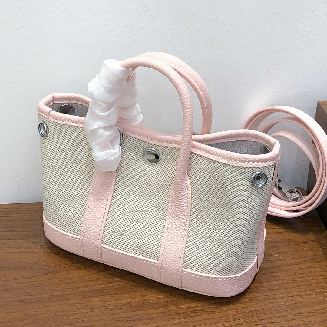 Canvas Handbag, Mini Handbag, Women's Bag, Spliced Color Contrasting Single Shoulder Crossbody Bag Fashion New
Canvas Handbag, Mini Handbag, Women's Bag, Spliced Color Contrasting Single Shoulder Crossbody Bag Fashion New