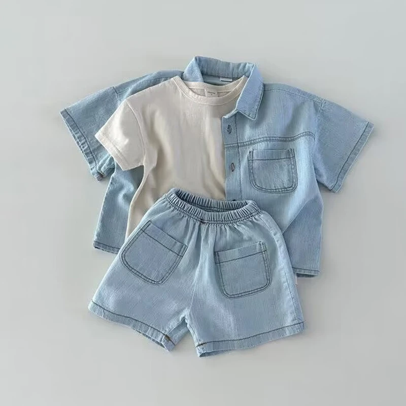 Summer childrens set boys and girls short sleeved denim shirt jacket+shorts two-piece set baby style Korean version denim set
Summer childrens set boys and girls short sleeved denim shirt jacket+shorts two-piece set baby style Korean version denim set