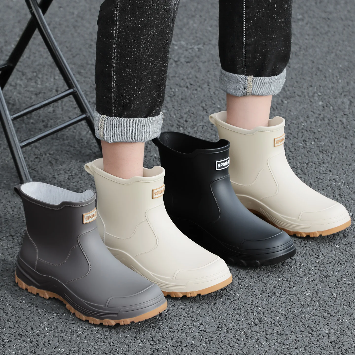 Rain boots for men and women, anti slip, fashionable, mid tube rain boots, kitchen work, outdoor rubber shoes, wear-resistant, f
Rain boots for men and women, anti slip, fashionable, mid tube rain boots, kitchen work, outdoor rubber shoes, wear-resistant, f