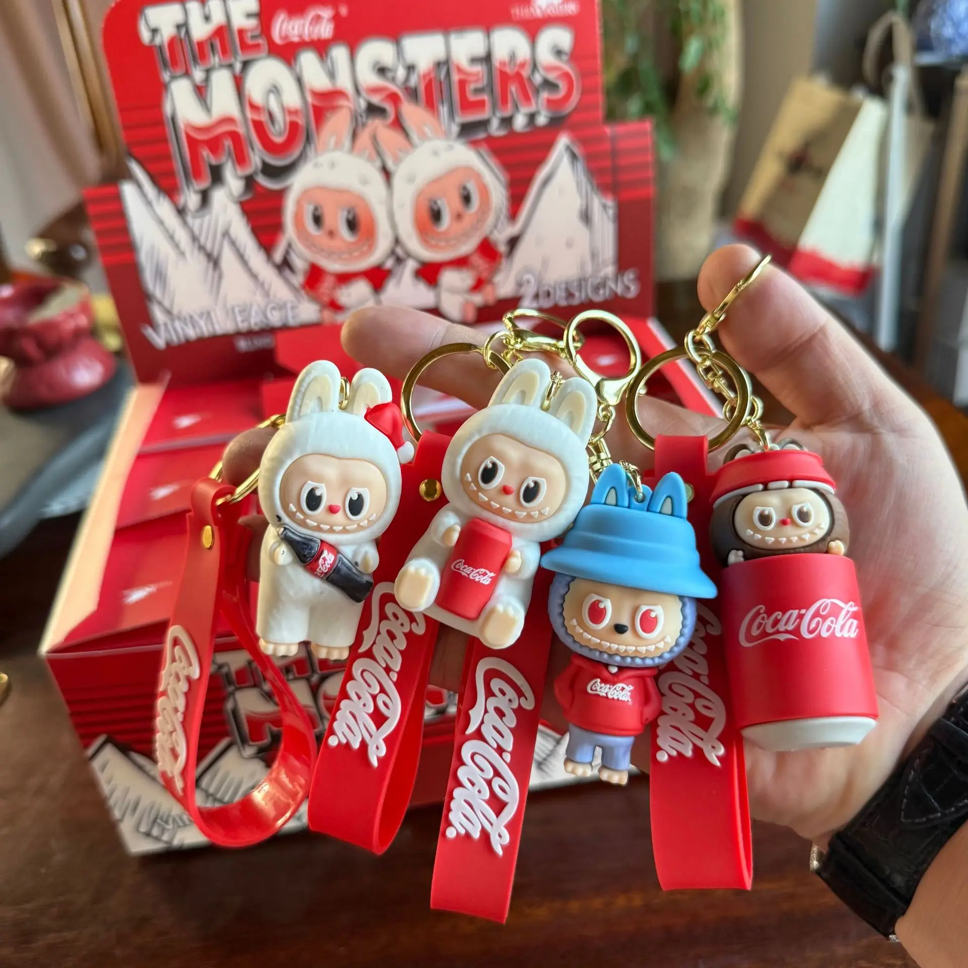12pcs 4Style Monster Coca Cola Series Labubu Mini Doll Action Figure Keychain Toys Childrens New Year Surprise Gifts
12pcs 4Style Monster Coca Cola Series Labubu Mini Doll Action Figure Keychain Toys Childrens New Year Surprise Gifts