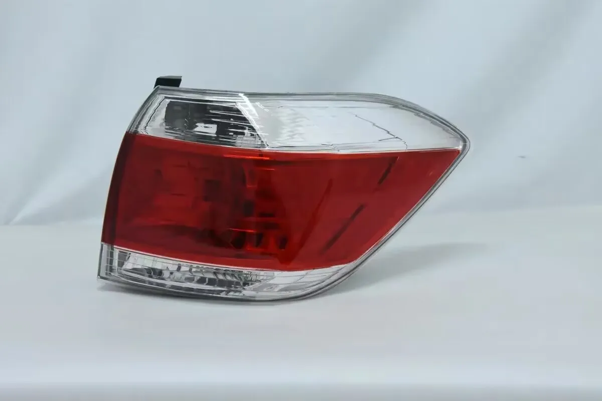 Auto parts High quality Rear Light Tail Light Tail Lamp Taillight Taillamp For Toyota Highlander II U40 2010 - 2013
Auto parts High quality Rear Light Tail Light Tail Lamp Taillight Taillamp For Toyota Highlander II U40 2010 - 2013