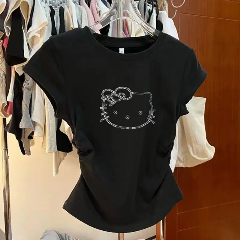 Sanrio Hello Kitty Girl Высококачественная футболка с круглым вырезом и короткими рукавами для больших размеров Свободные летние кавайные повседневные топы в студенческом стиле
Sanrio Hello Kitty Girl Высококачественная футболка с круглым вырезом и короткими рукавами для больших размеров Свободные летние кавайные повседневные топы в студенческом стиле