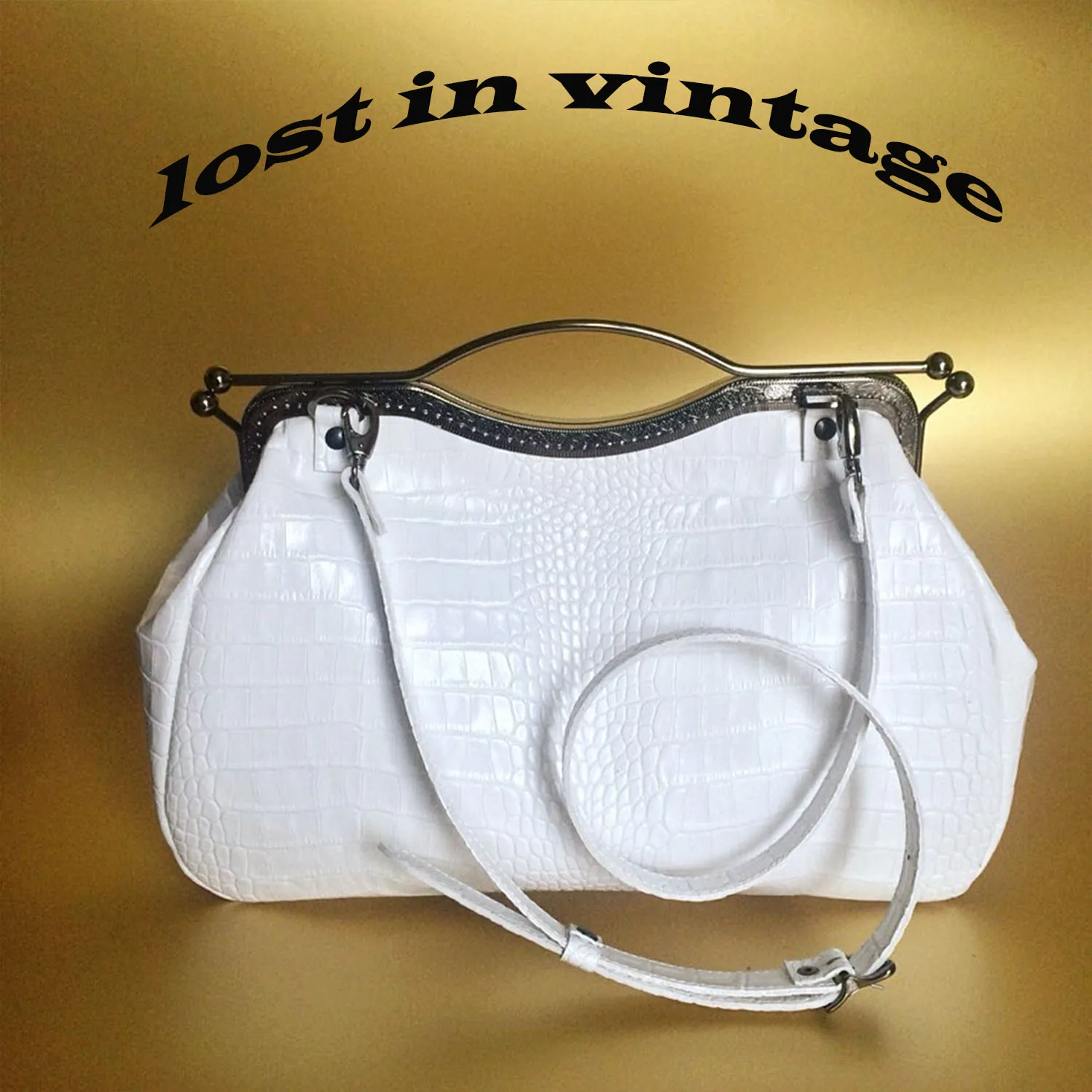 Lost in Vintage Black Crocodile Bag Artficial Leather Purse Metal Frame Handlebag 32x24x10cm Clutch Evening Purses
Lost in Vintage Black Crocodile Bag Artficial Leather Purse Metal Frame Handlebag 32x24x10cm Clutch Evening Purses