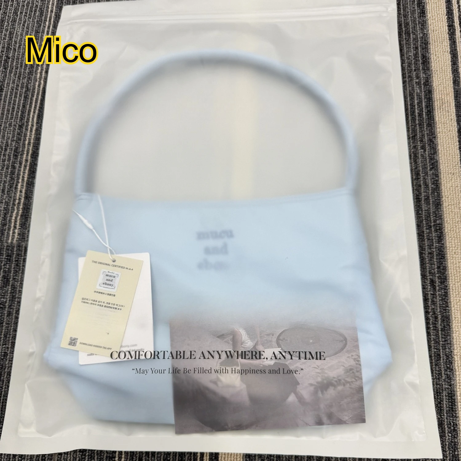 The K-pop Idol-Off-Duty Look: Aesthetic Shoulder Bag with Smart Storage.
The K-pop Idol-Off-Duty Look: Aesthetic Shoulder Bag with Smart Storage.