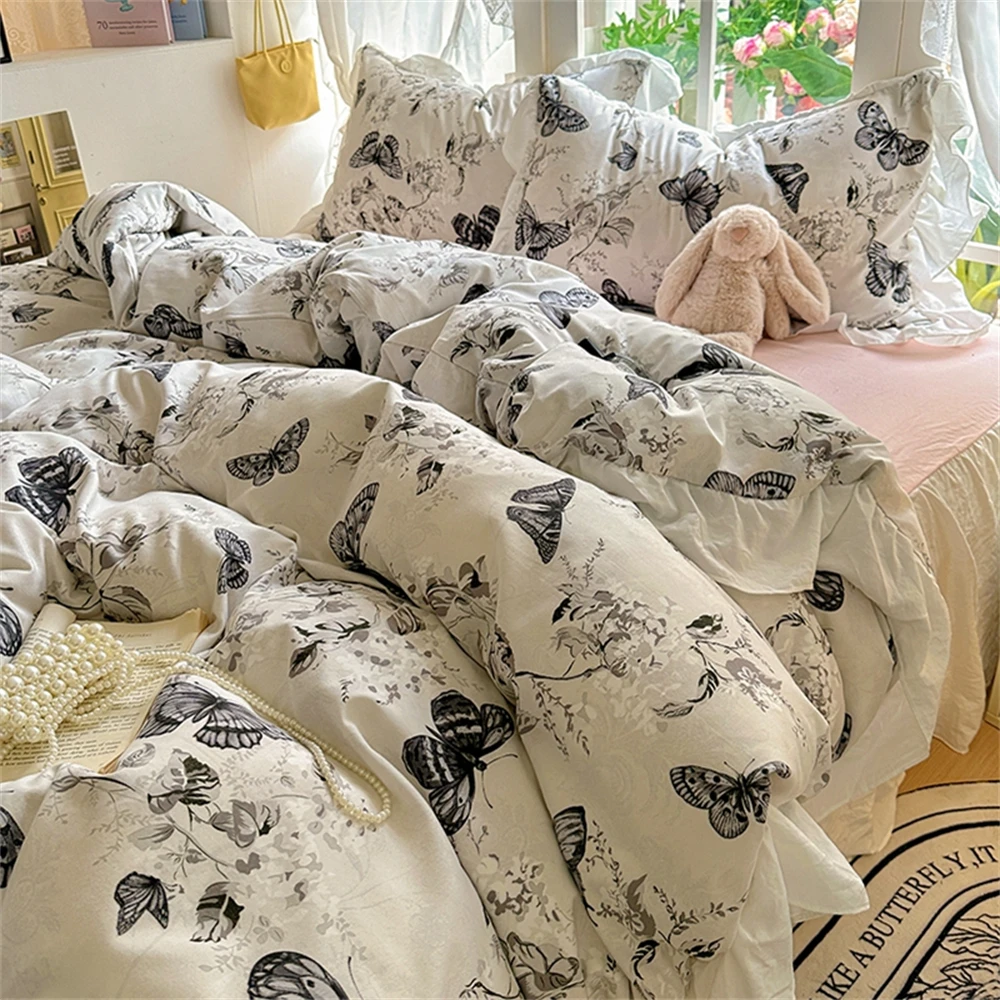 Butterfly Duvet Cover Set Soft Comforter Cover with Pillowcase Bed Skirt Style Four Piece Sets Student Decoration Bedding Set
Butterfly Duvet Cover Set Soft Comforter Cover with Pillowcase Bed Skirt Style Four Piece Sets Student Decoration Bedding Set