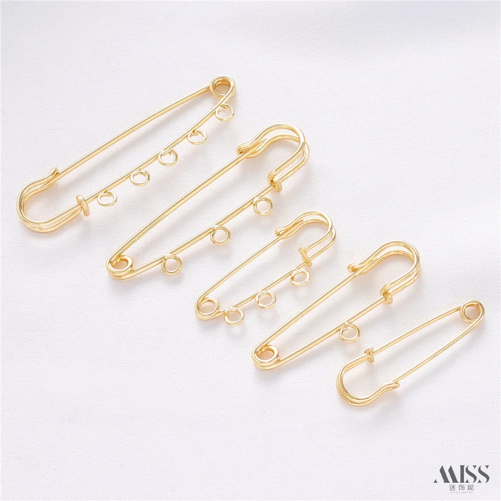 14K Gold Bag Color Ribbon Pendant Pin Brooch Pendant Multi-hanging Corsage Accessories DIY Chest Buckle Jewelry Material
14K Gold Bag Color Ribbon Pendant Pin Brooch Pendant Multi-hanging Corsage Accessories DIY Chest Buckle Jewelry Material