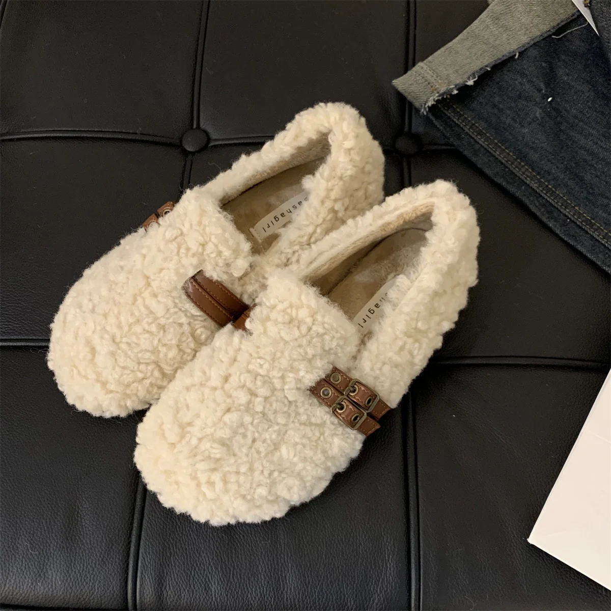 Designer Fashion Fur Ballet Flat Woman Winter Warm Plush Shallow Loafer Ladies Concise Furry Heeled Dress Shoes Zapatos Mujer
Designer Fashion Fur Ballet Flat Woman Winter Warm Plush Shallow Loafer Ladies Concise Furry Heeled Dress Shoes Zapatos Mujer