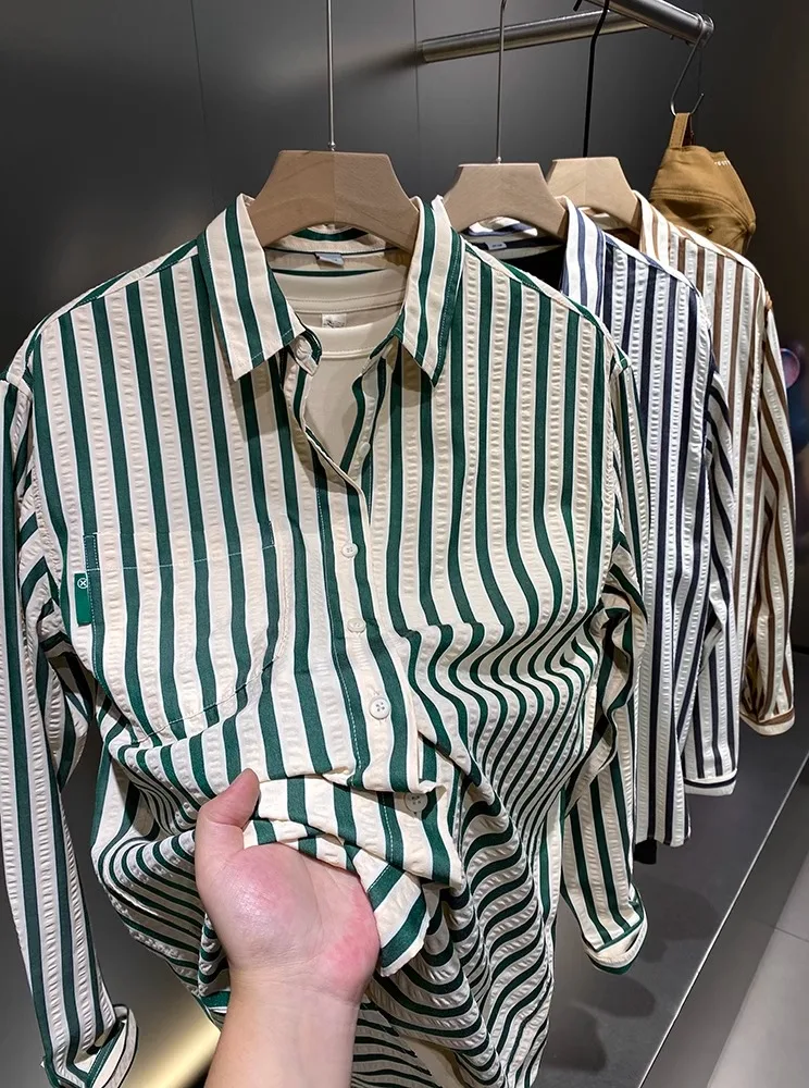 Новая мужская повседневная рубашка с длинным рукавом в полоску, весна-осень 2025, корейский стиль, не требует глажки, приталенный крой, для бизнеса и повседневной носки
Новая мужская повседневная рубашка с длинным рукавом в полоску, весна-осень 2025, корейский стиль, не требует глажки, приталенный крой, для бизнеса и повседневной носки
