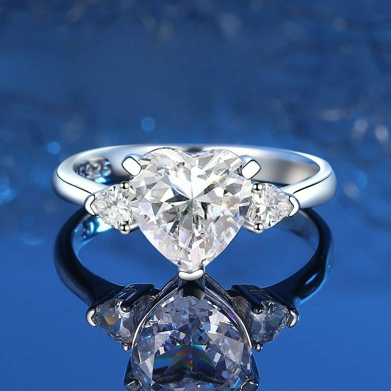 PT950 платиновый искусственный культивированный драгоценный камень женский комплект колец с ледяным цветком огранки в форме сердца полный бриллиант кольцо ювелирные изделия
PT950 платиновый искусственный культивированный драгоценный камень женский комплект колец с ледяным цветком огранки в форме сердца полный бриллиант кольцо ювелирные изделия