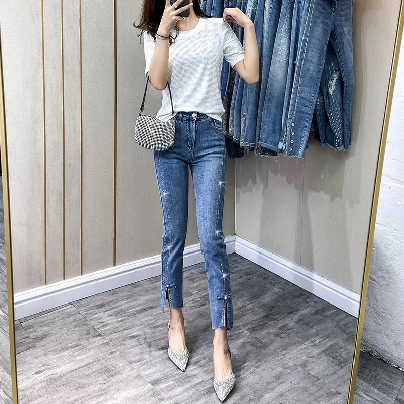 High Waist Straight Leg Jeans Women's Slim Fit Bell Bottoms with Slits Vintage High Waist Cotton Stretch Denim mid Autumn New...
High Waist Straight Leg Jeans Women's Slim Fit Bell Bottoms with Slits Vintage High Waist Cotton Stretch Denim mid Autumn New...