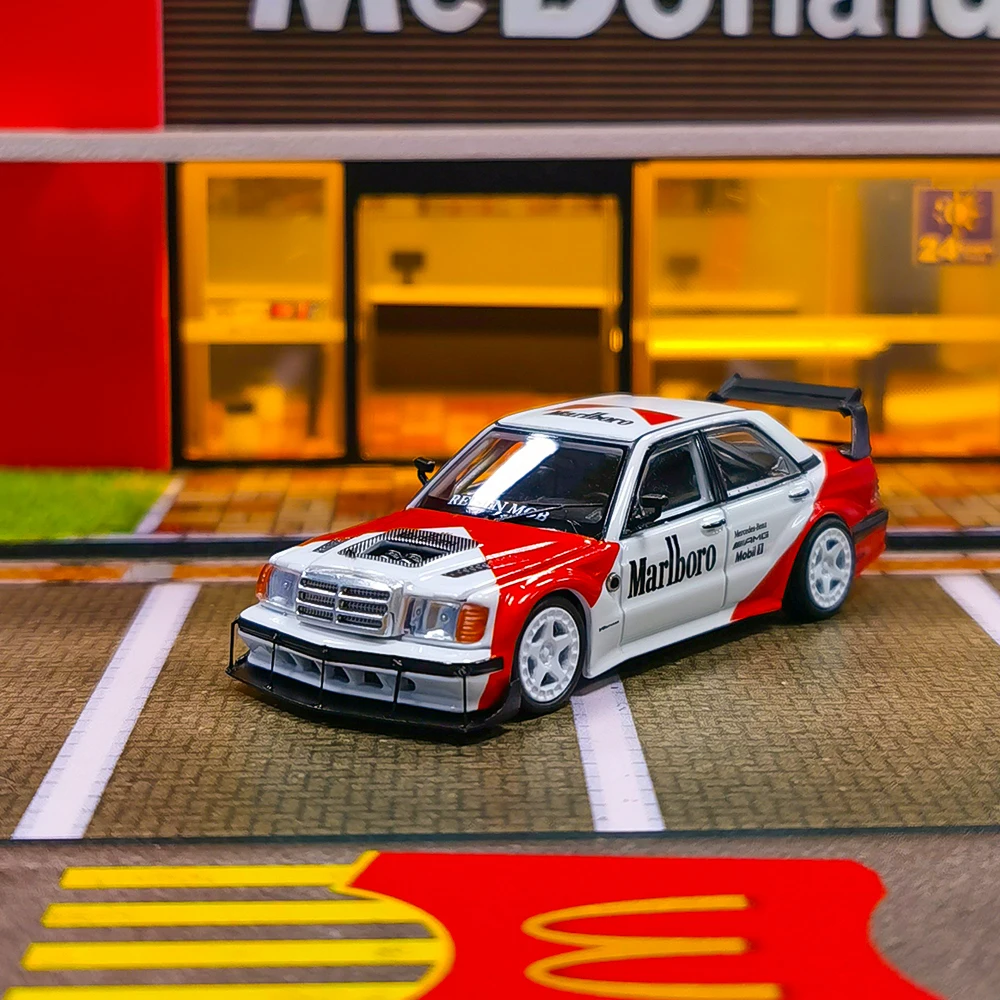 Diecast BriScalemicro 1:64 Scale 190E W201 KS Concept Modified Imitation Alloy Car Model Collectible Toy Souvenir Display
Diecast BriScalemicro 1:64 Scale 190E W201 KS Concept Modified Imitation Alloy Car Model Collectible Toy Souvenir Display