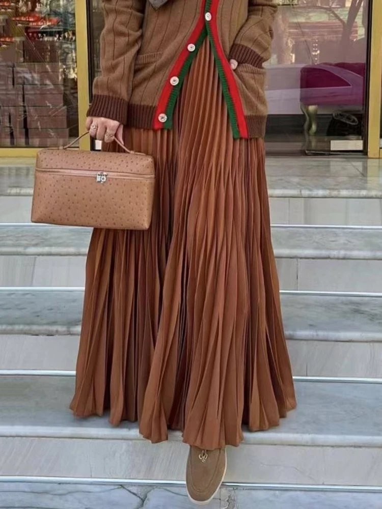 Vintage solid color staggered rhomboid pleated high-waist skirt 2025 spring women's puff skirt fashion all loose pleated skirt
Vintage solid color staggered rhomboid pleated high-waist skirt 2025 spring women's puff skirt fashion all loose pleated skirt